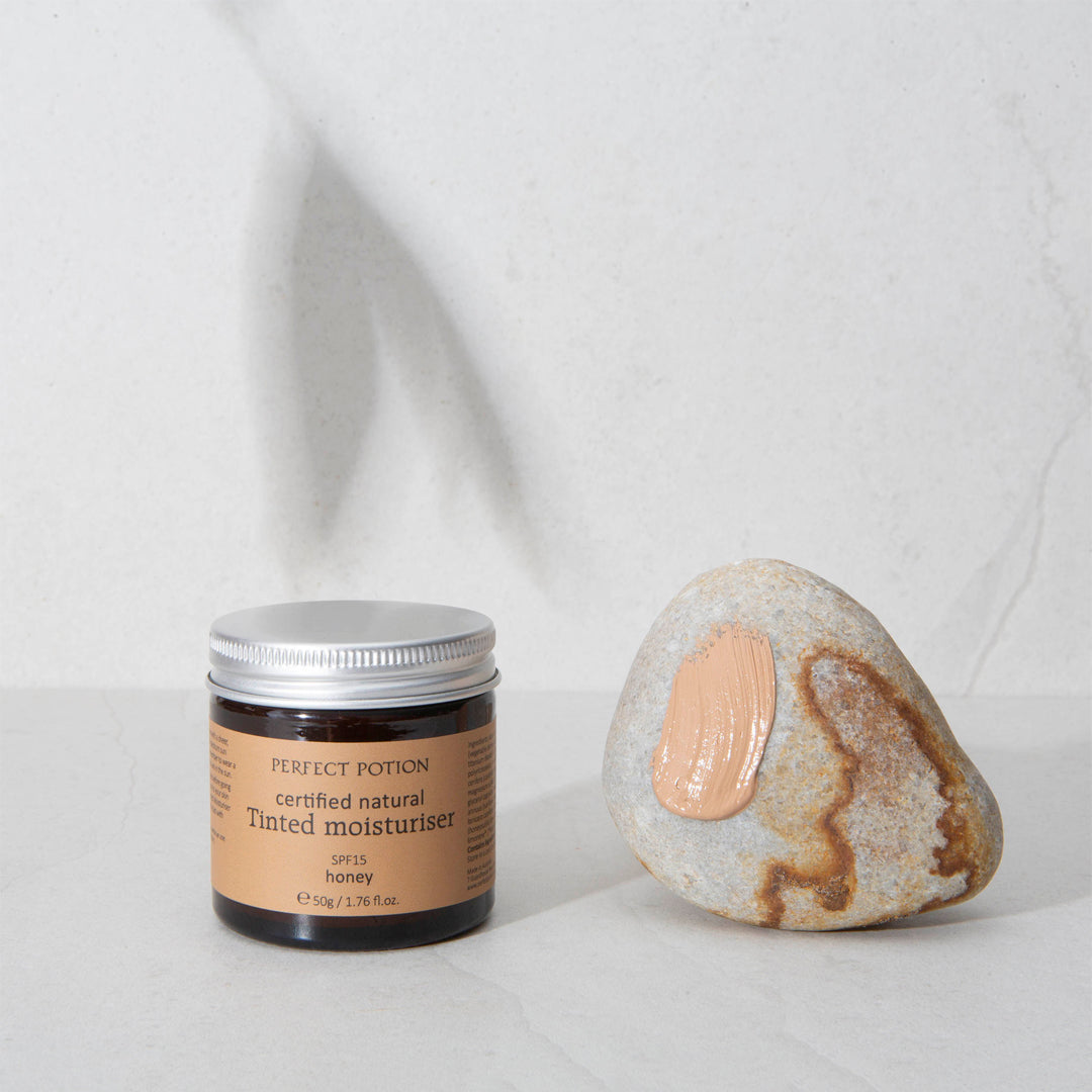 Perfect Potion Tinted Moisturiser Honey